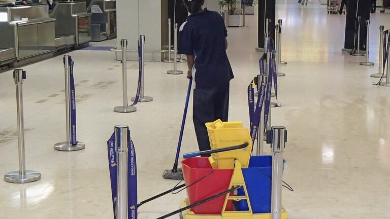 Airport Cleaner Jobs in Spain – High Salary – Apply for Latest Vacancies