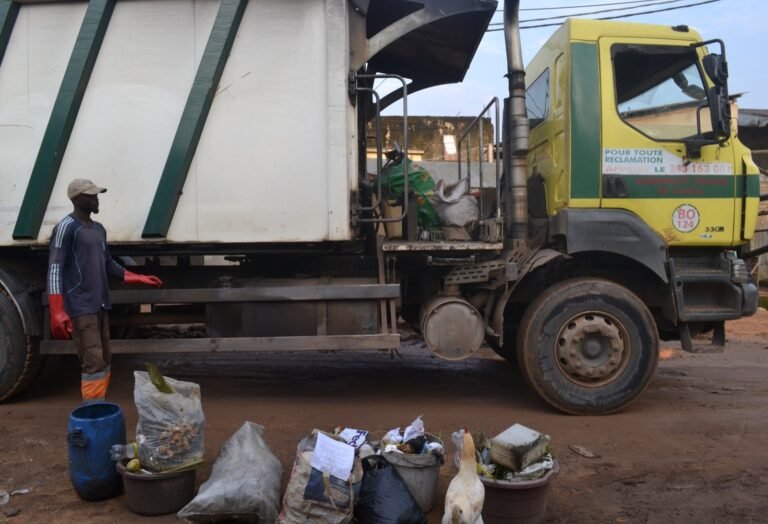 Garbage Collector Jobs in Spain – High Salary – Apply for Latest Vacancies