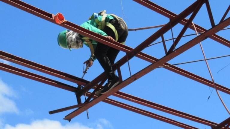 Welder Jobs in UAE – High Salary – Apply for Latest Vacancies