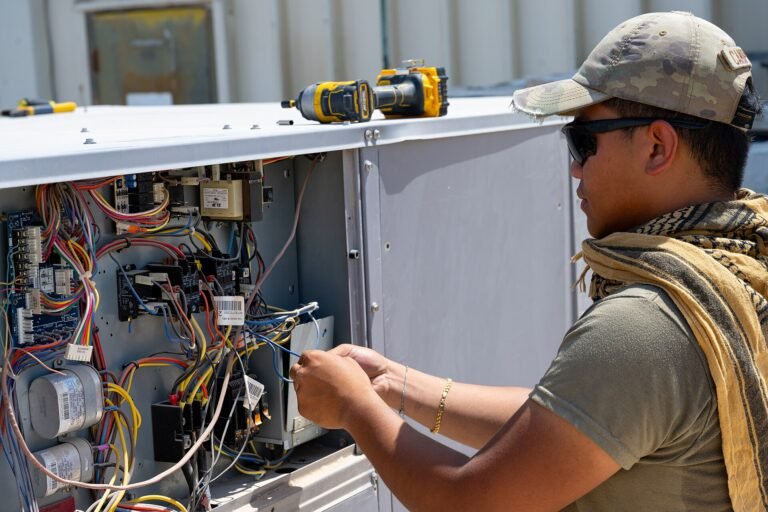 AC Technician Jobs in UAE – Salary, Benefits & Eligibility Guide