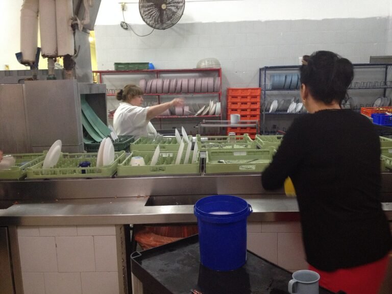 Dishwasher Jobs in Italy – High Salary in Italy – Apply for Latest Vacancies